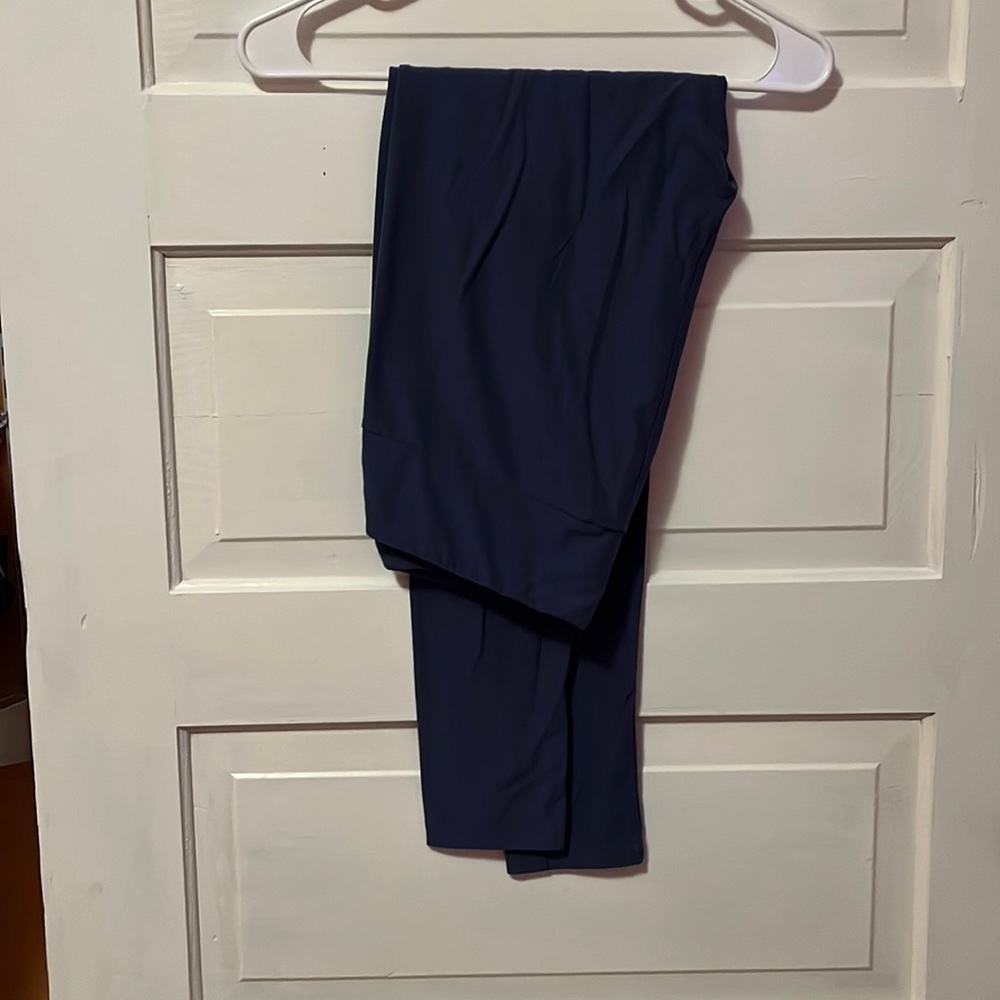 Tall and curvy blue Lularoe leggings
